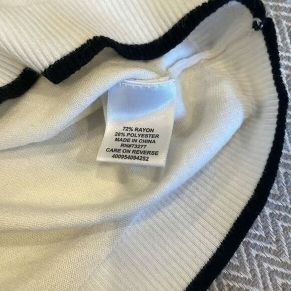 ELLE Polka Dot Short Sleeve Woman’s Blouse Size Small - Picture 4 of 4